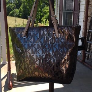 Michael Kors tote